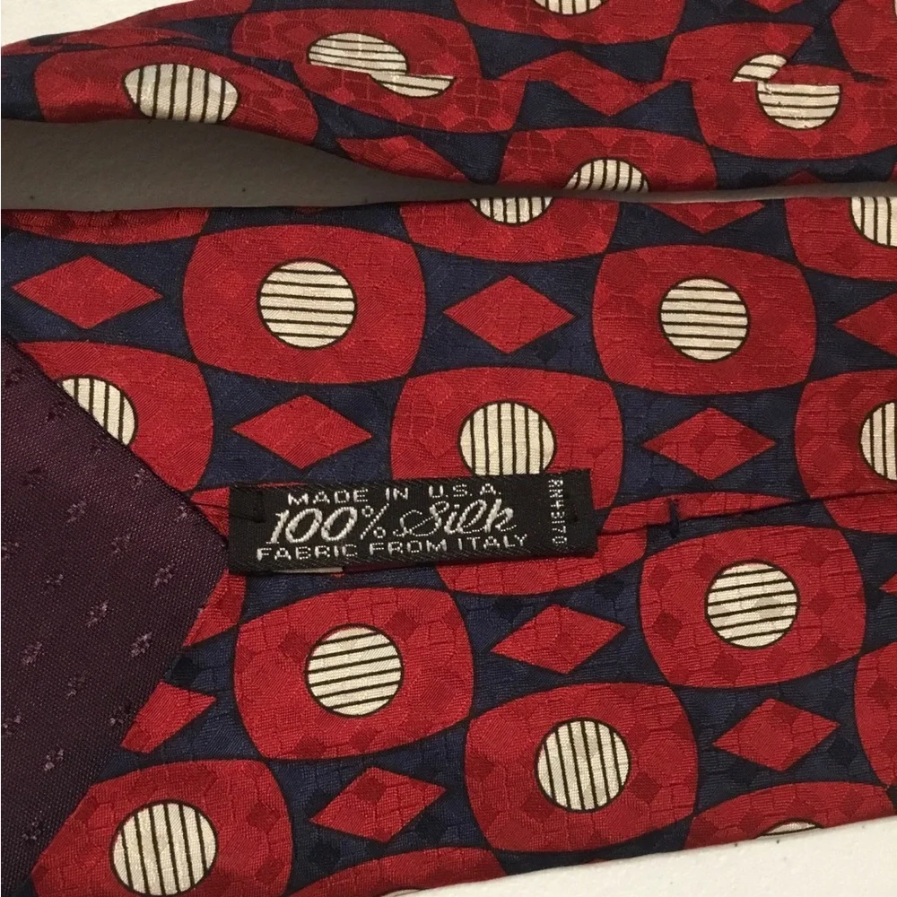 Vintage Essex Row Men’s Silk Necktie Made In USA Of Italian Silk
